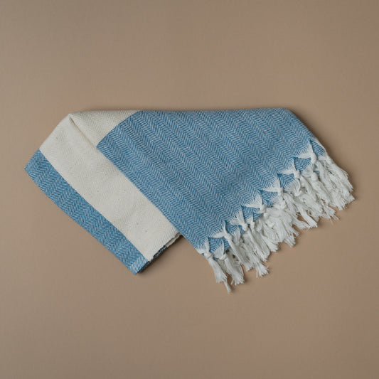 Eco-Friendly Organic Bath Towel with Plant-Based Dyes • True indigo •